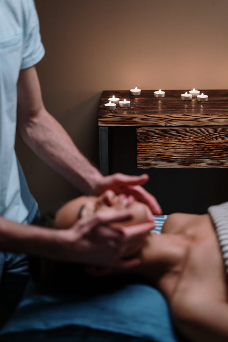 Soin de réflexologie crânienne et faciale